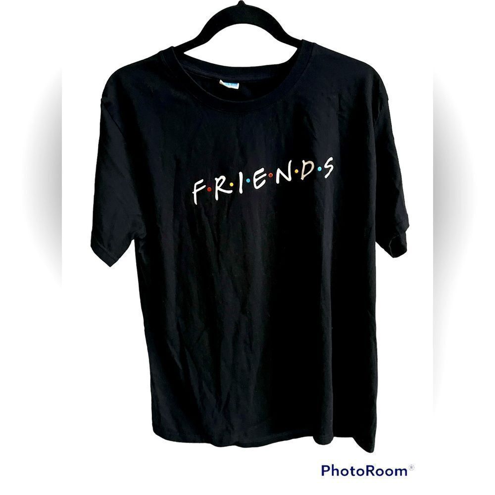 Friends black tshirt large 